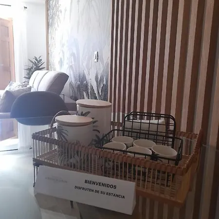 Vut - El Balcon De La Plaza - A Apartment *