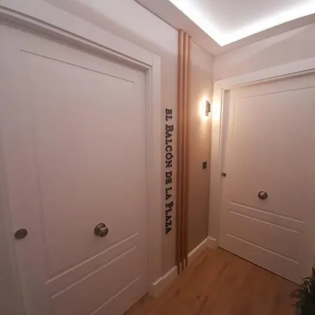 Vut - El Balcon De La Plaza - A *