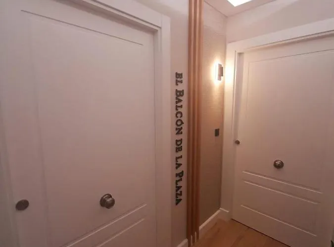 Vut - El Balcon De La Plaza - A *